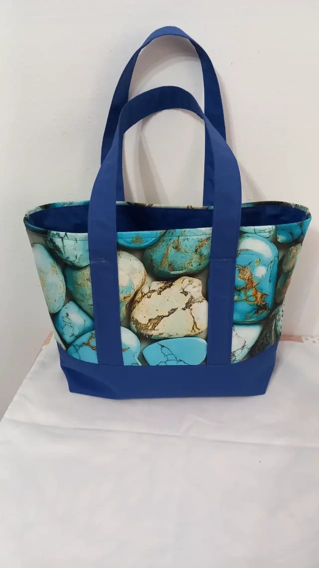 Sacoșă textilă handmade albastră – imprimeu cu pietre turcoaz, reutilizabilă