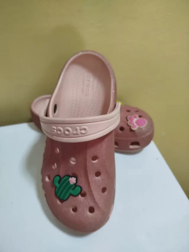Crocs copii cu cearmuri incluse
