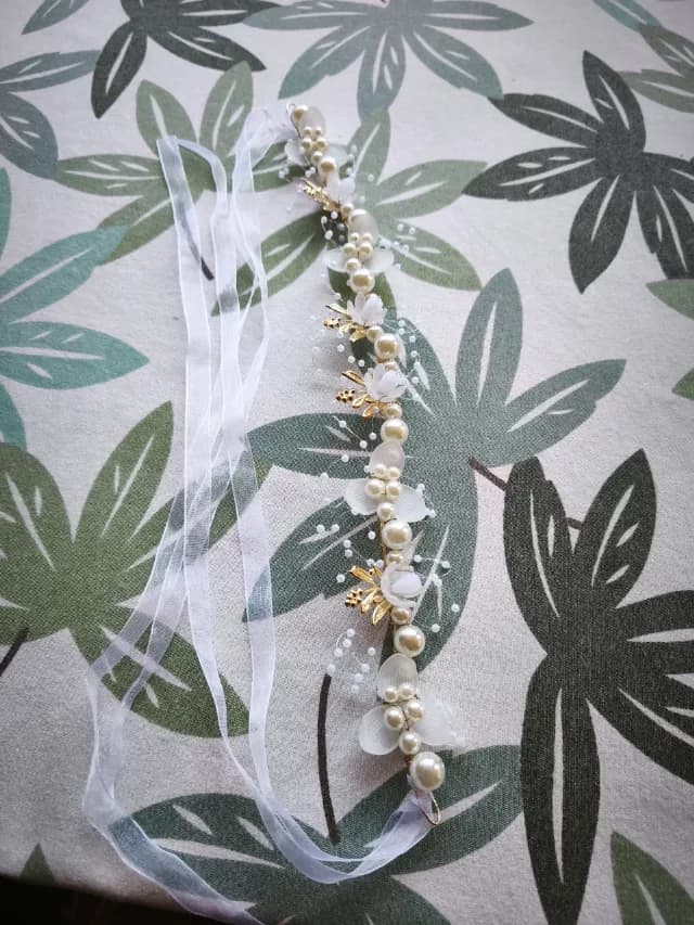 Coroniță elegantă