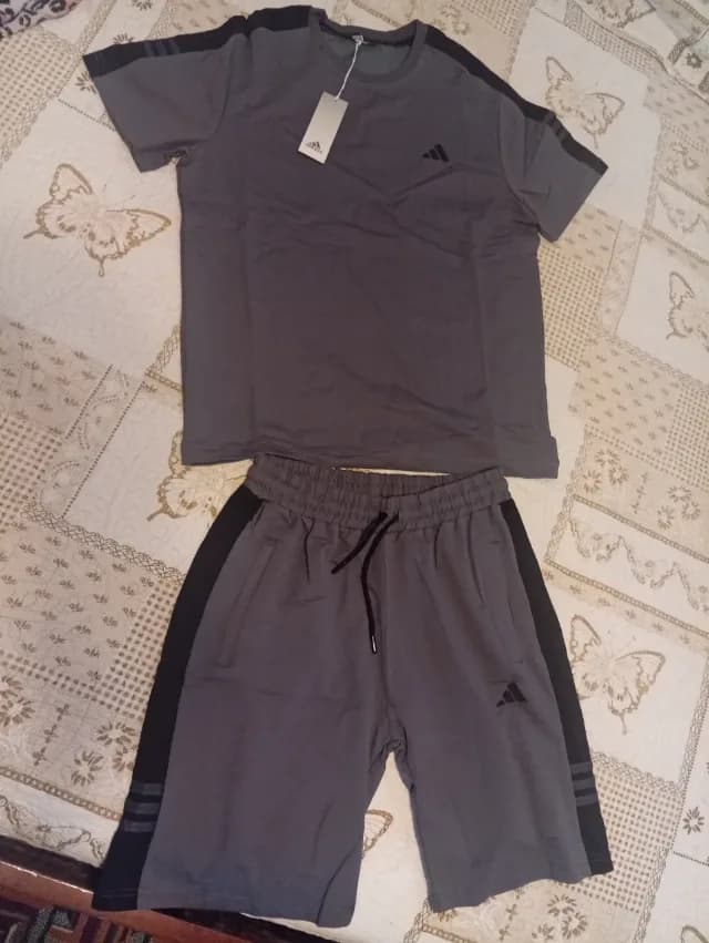 compleu sportiv bărbătesc