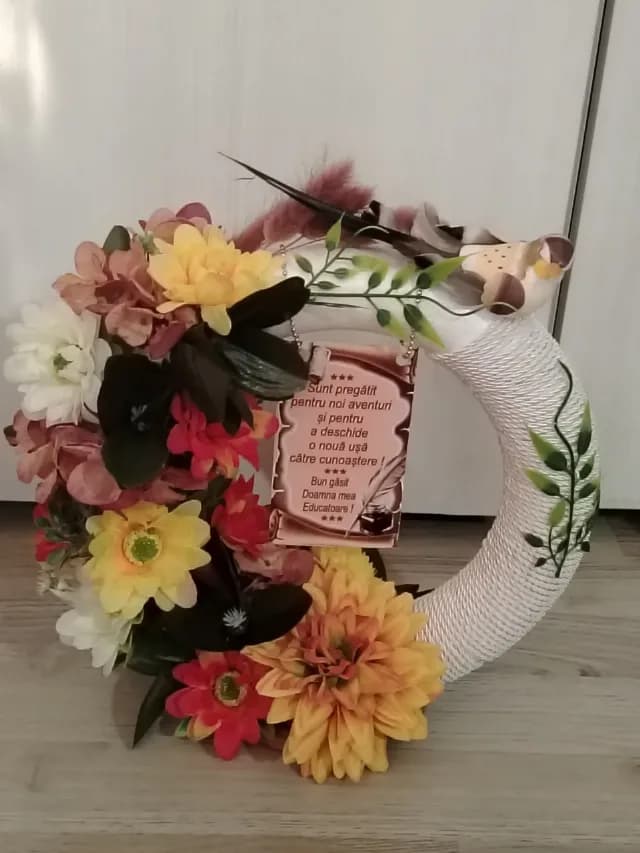 aranjament pentru început de an școlar