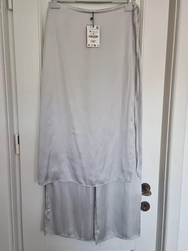 Pantaloni cu fusta Zara lenjerie M