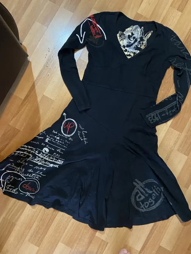 Rochie neagră vintage Desigual cu mânecă lungă