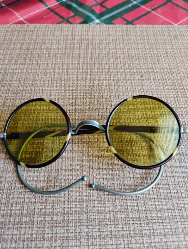 Ochelari de Soare Antici Windsor Anii '20-'30, Rame Rotițe Țestoasă Vintage