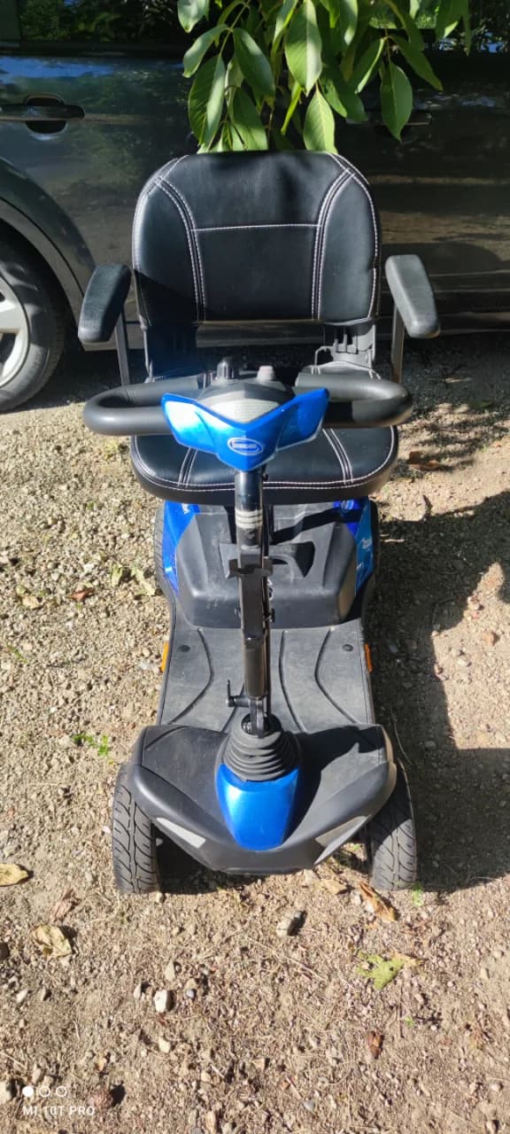 Cărucior electric