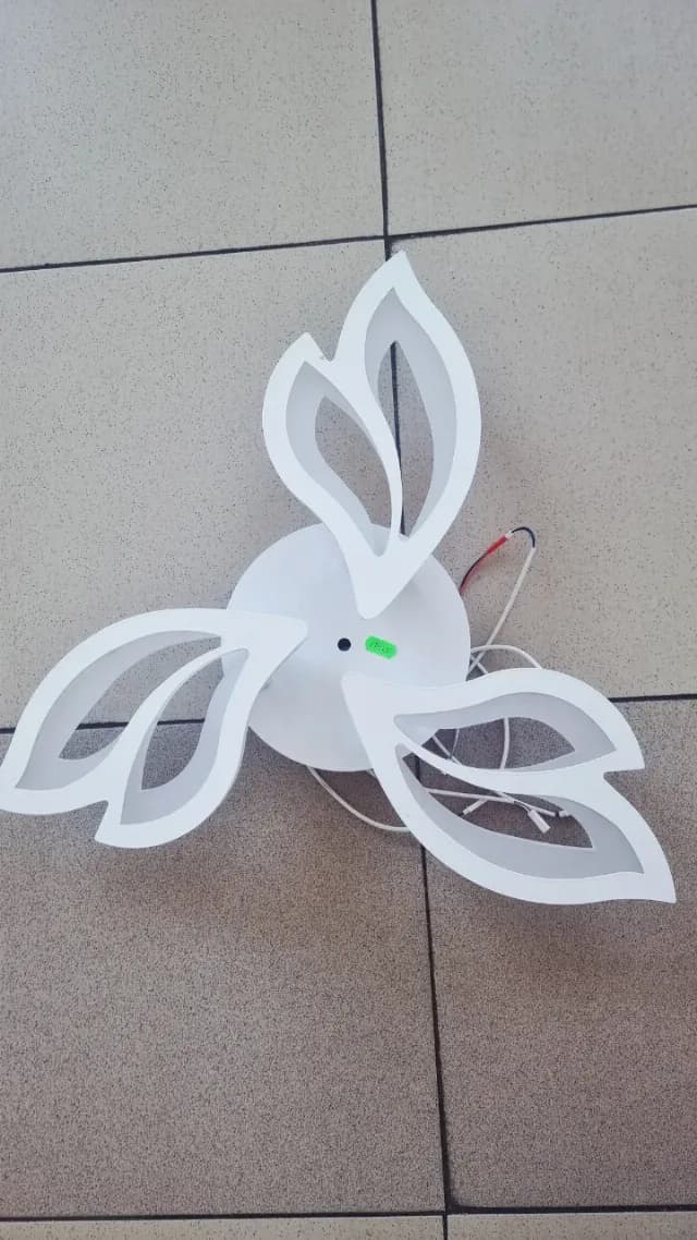 Lustra led - nu a fost folosita