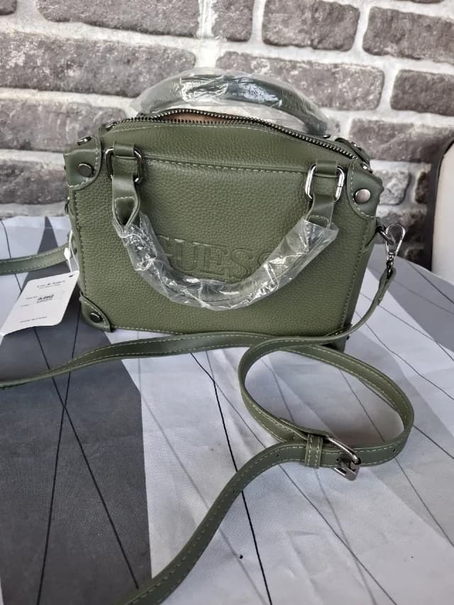 Gentuta Guess noua green