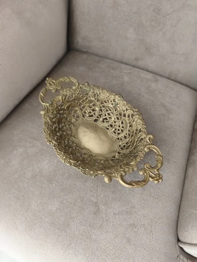 Fructieră / Centru de masă vintage din alamă masivă filigranată, stil Baroc (32 cm)