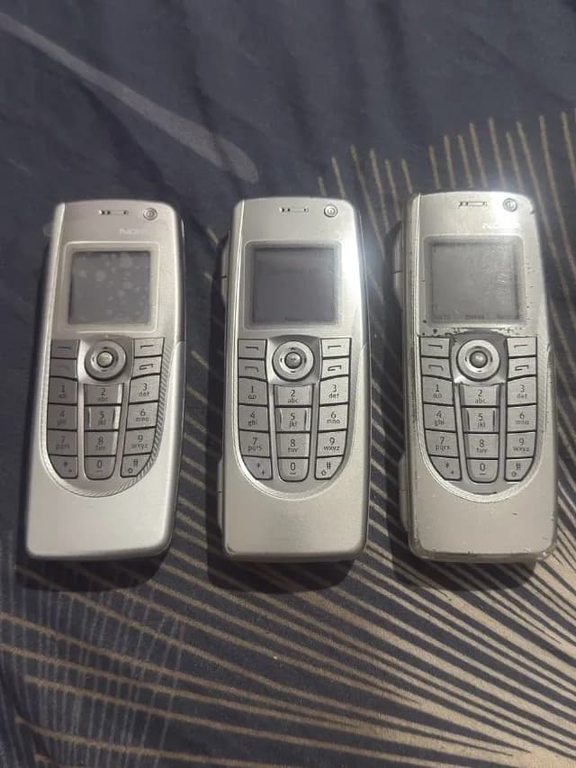 Nokia 9300 si 9300i. Stare buna si de piese. Detalii in anunt