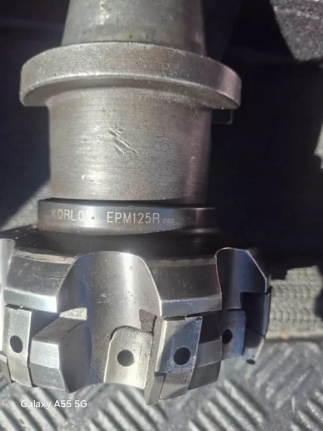 Vând o freză de 125mm