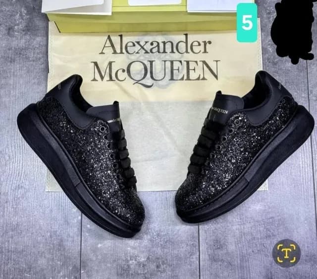 Adidași dama Alexander Mcqueen