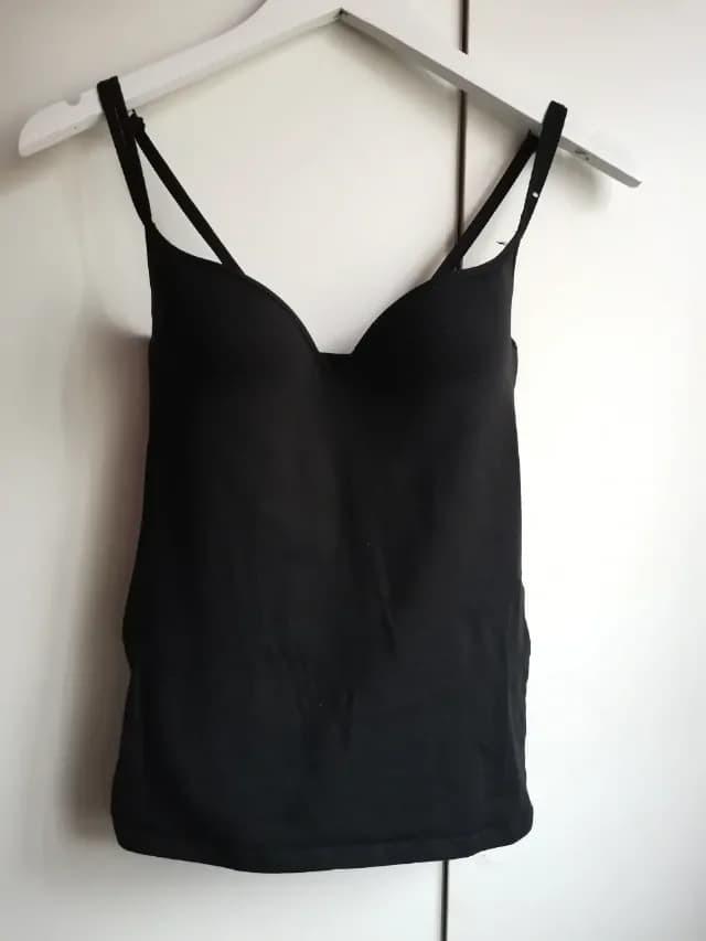 Top cu cupe buretate, M