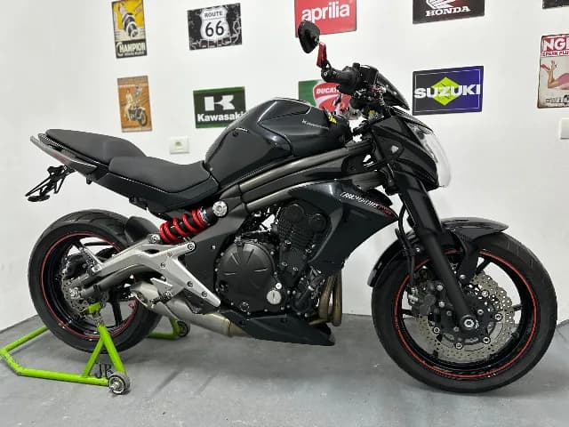 Kawasaki ER6N 2012.