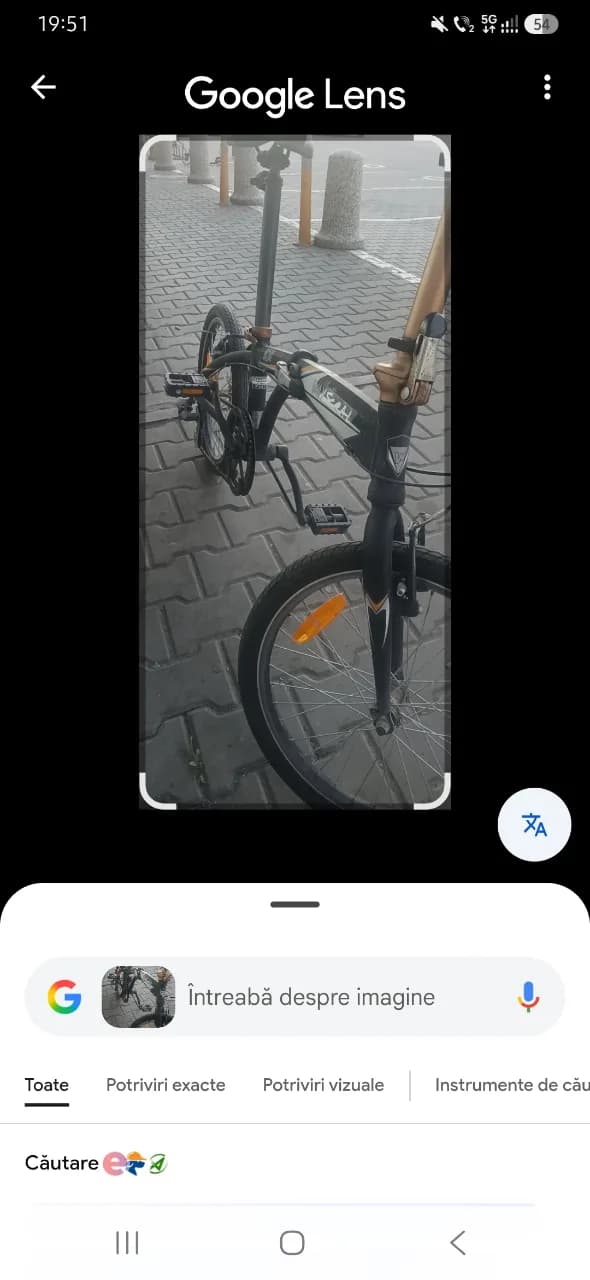 200 lei puțin joc la ghidon