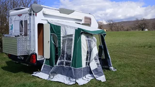 Autorulotă Fiat Ducato Knaus Trevallear 1,6 TD 2001 6 loc
