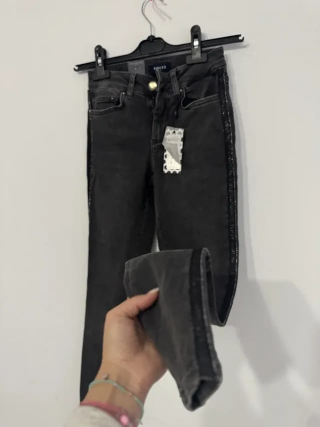 Blugi Pieces xxs noi