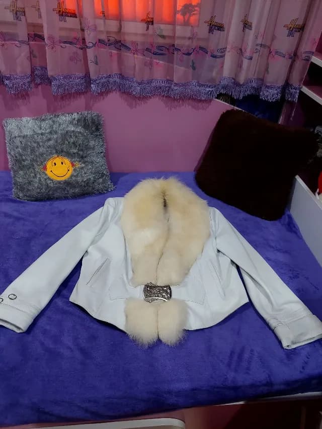 Geacă de damă din piele naturală Steel Pelle cu guler de blană, mărimea XXL