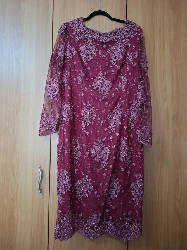 Rochie din dantelă