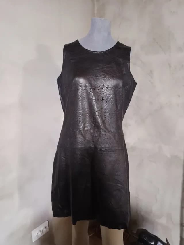 Rochie din piele naturală de miel 100% MILESTONE – Dama (Model perforat premium