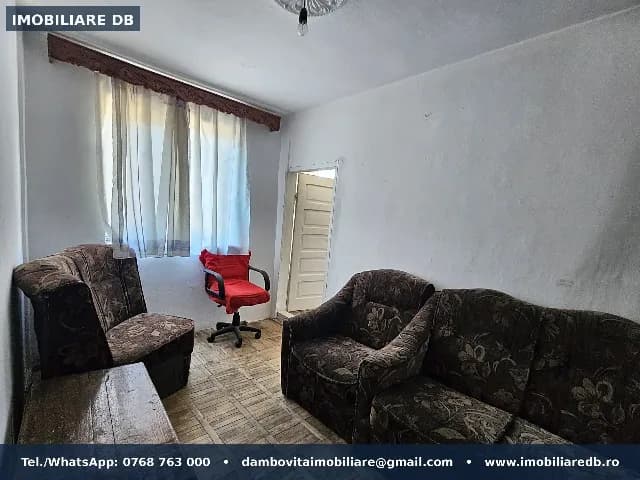 Vânzare apartament cu 3 camere,Micro 9,Târgoviște