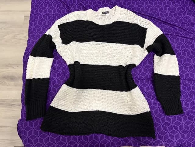 Pulover tricotat alb-negru, model în dungi, Beloved Woman XL