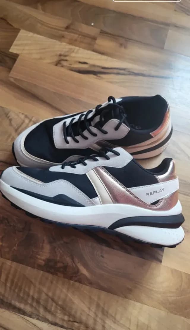 incaltaminte sport