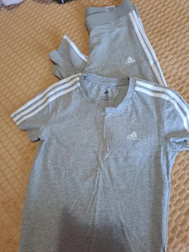 Compleu Adidas măsura S