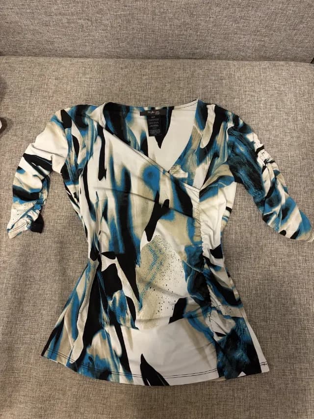 Bluză Style&Co. Petite cu imprimeu abstract albastru și negru, XS