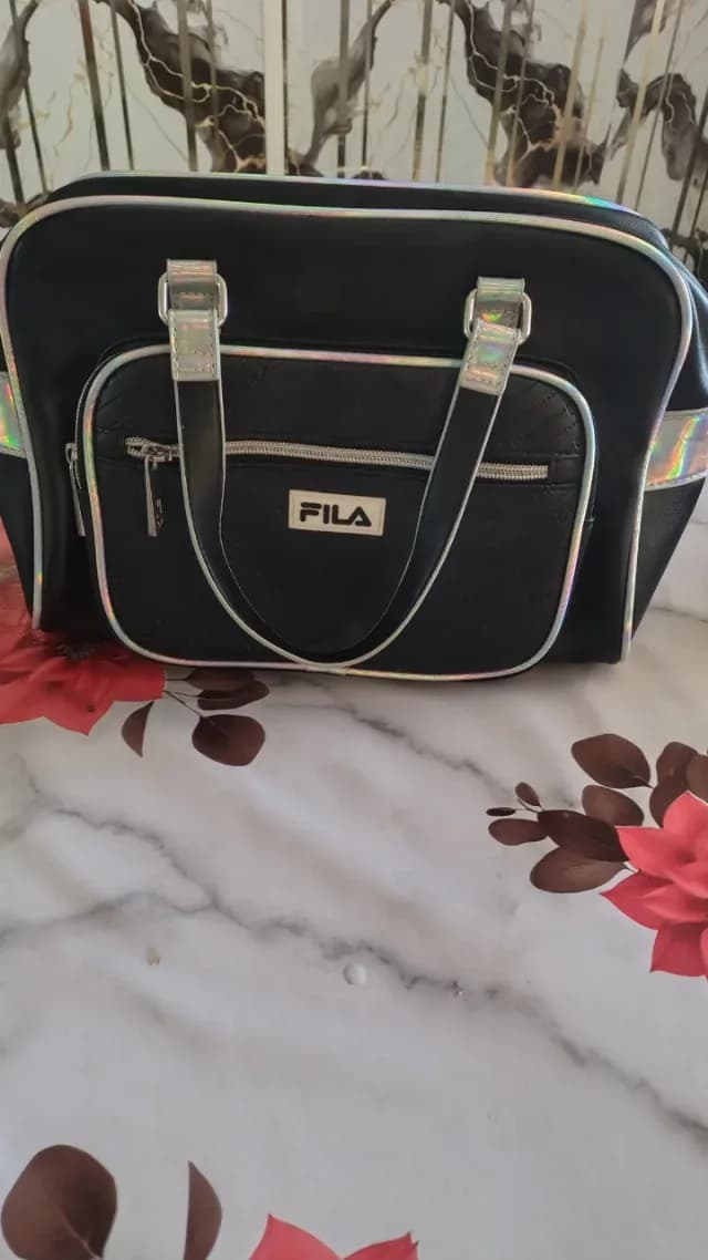 geanta sport de la Fila nefolosita nou nouta