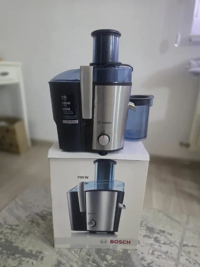 Storcător de fructe Bosch MES 3000