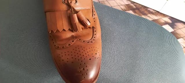 pantofi piele in stare foarte buna
