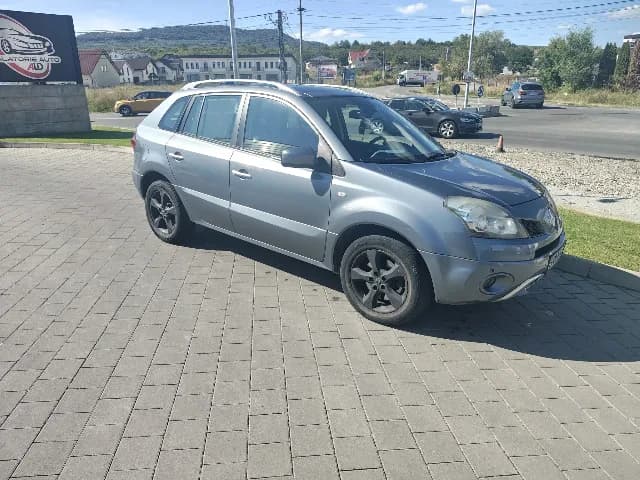 vând Renault koleos , automat, 4x4 ,2.0 dci , bose