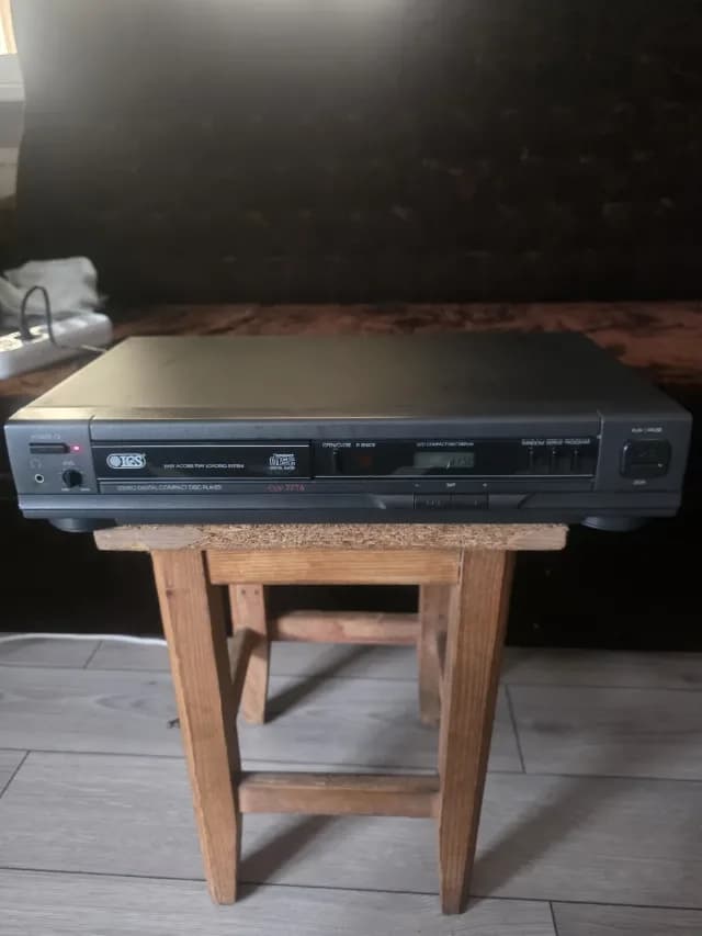 Cd player ICES CDP 7714