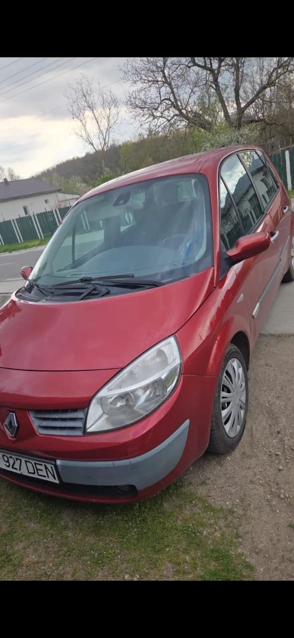 renault scenic 2005 bine întreținut