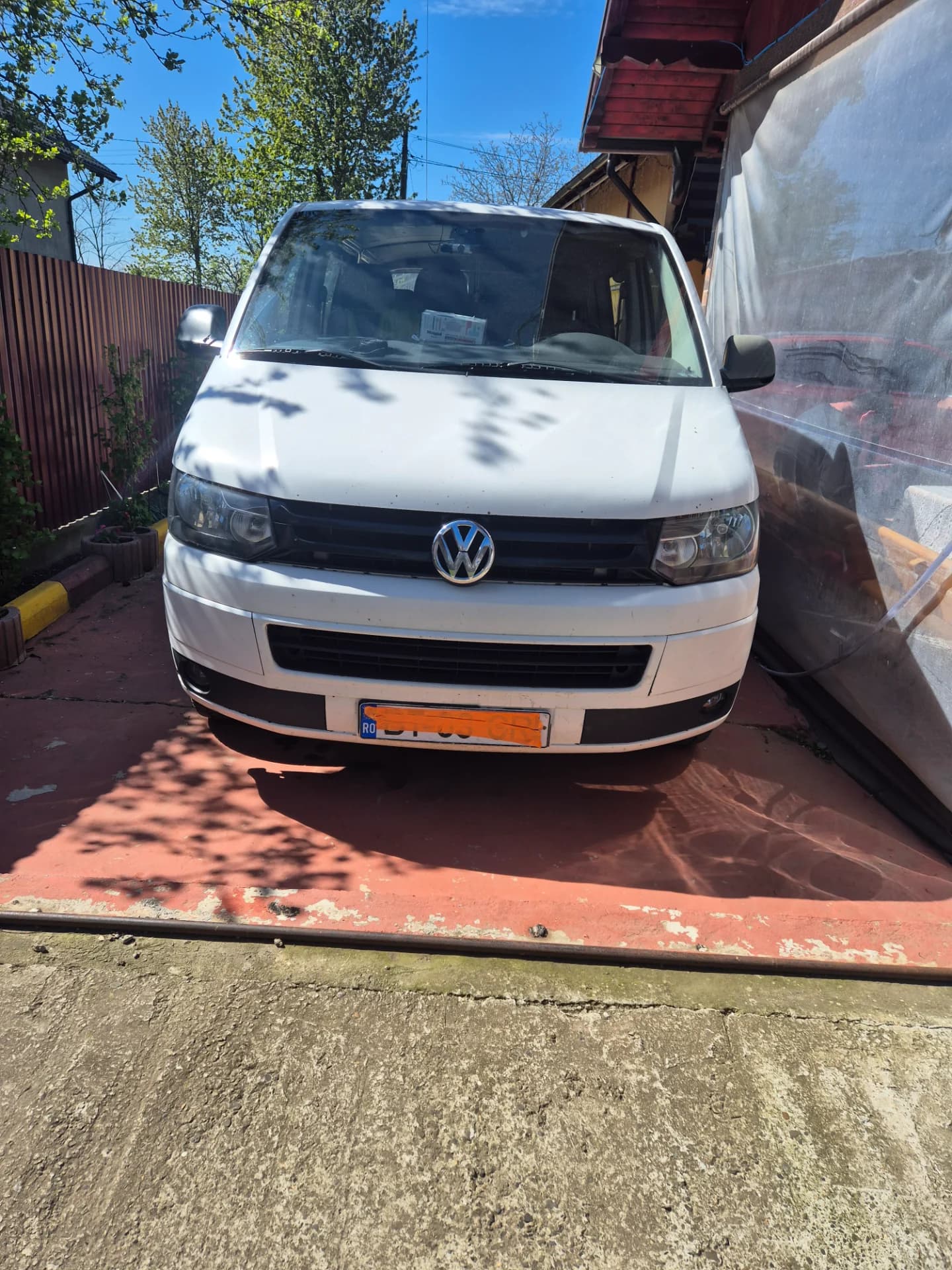 Vând vw t5 transporter autoutilitara